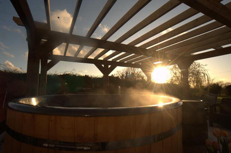 Knockalla Luxury Property With Hot Tub Suitable For Families 포터다운 외부 사진